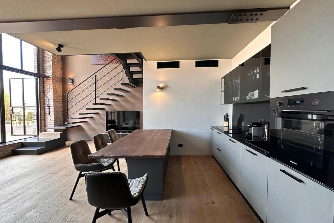 Apartment Fortuny Design Loft And Terrace Venedig